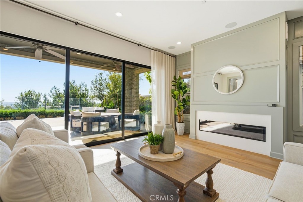 17 Ponte, Lake Forest CA 92630 - photo 10