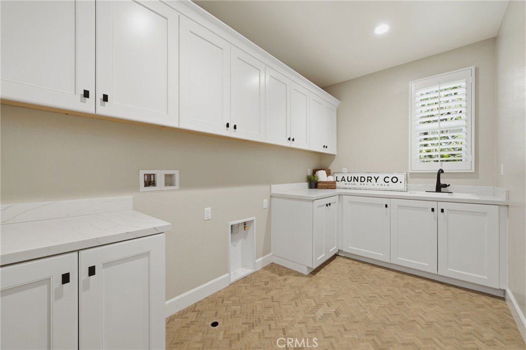 17 Ponte, Lake Forest CA 92630 - photo 42