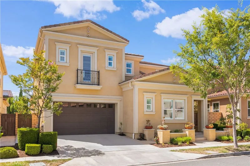 17 Swift, Lake Forest