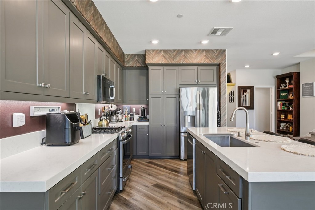 174 Denali, Lake Forest CA 92630 - photo 8