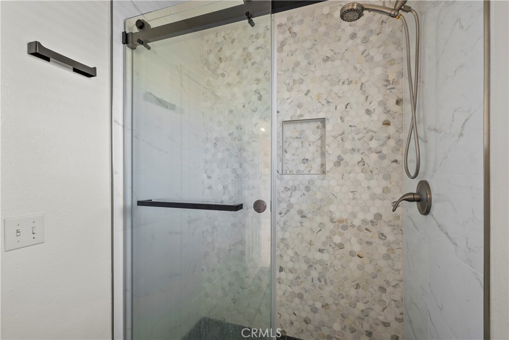 18 Calotte, Lake Forest CA 92610 - photo 28