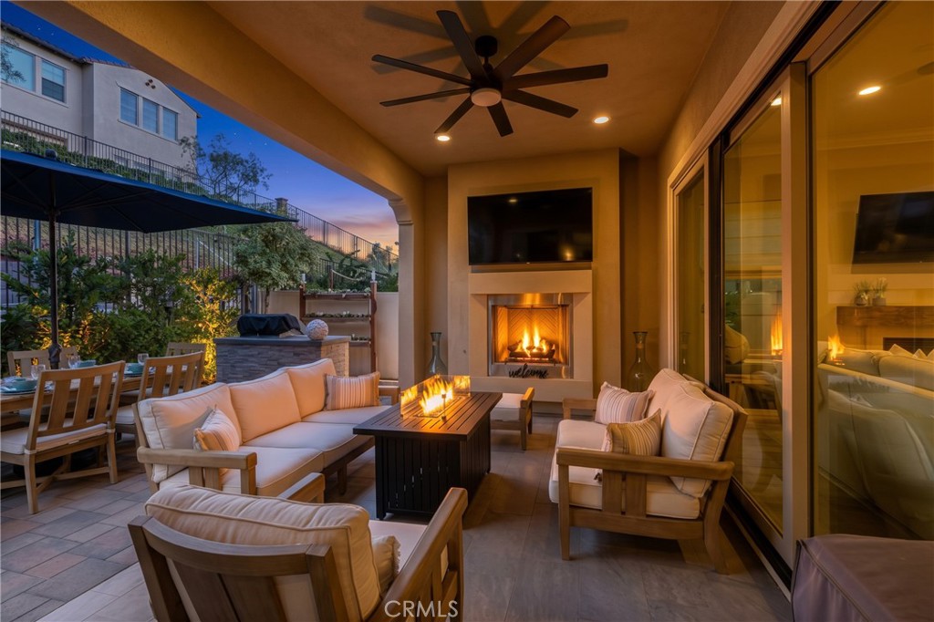 1809 Canyon Oaks Lane, Lake Forest CA 92610 - photo 3
