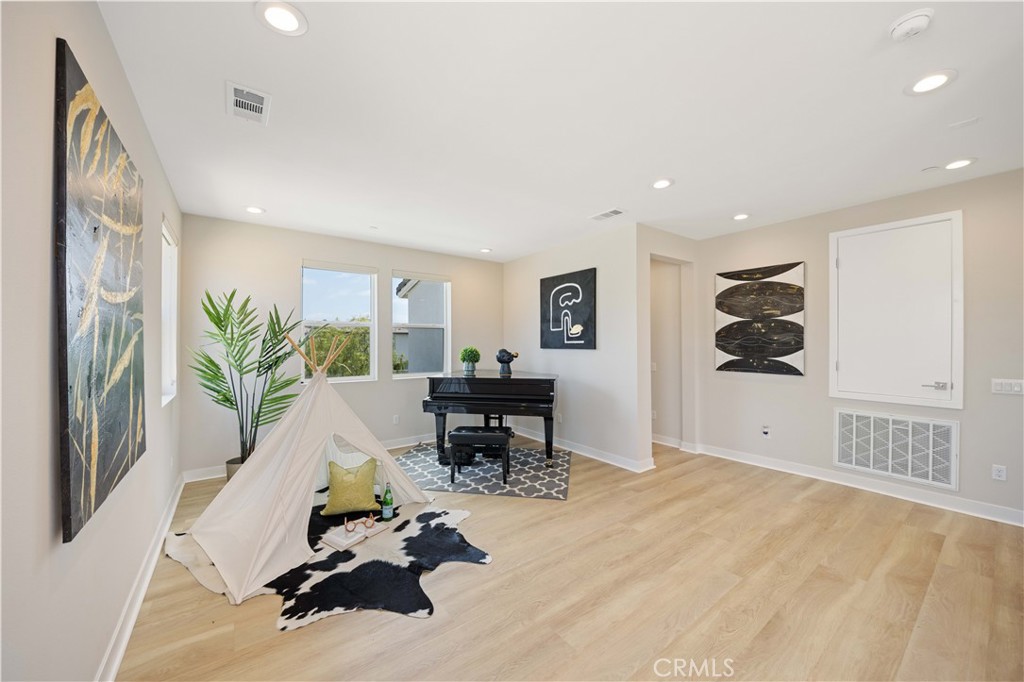 190 Tivoli, Lake Forest CA 92630 - photo 13