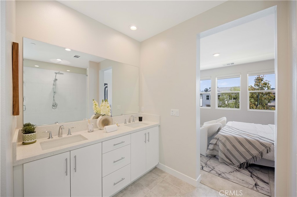 190 Tivoli, Lake Forest CA 92630 - photo 18