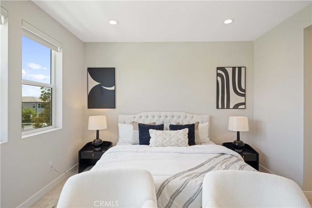 190 Tivoli, Lake Forest CA 92630 - photo 20