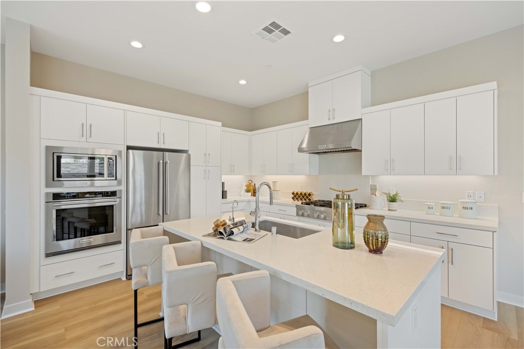 190 Tivoli, Lake Forest CA 92630 - photo 25