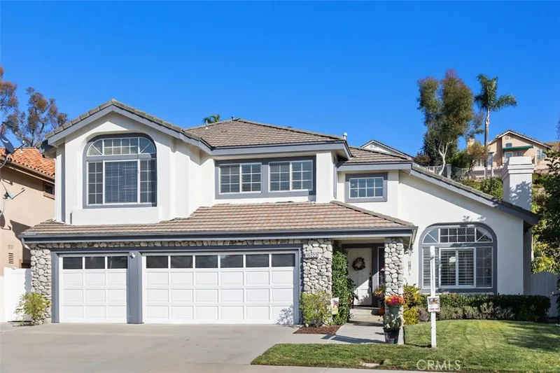 19222 Red Bluff, Lake Forest, CA 92679
