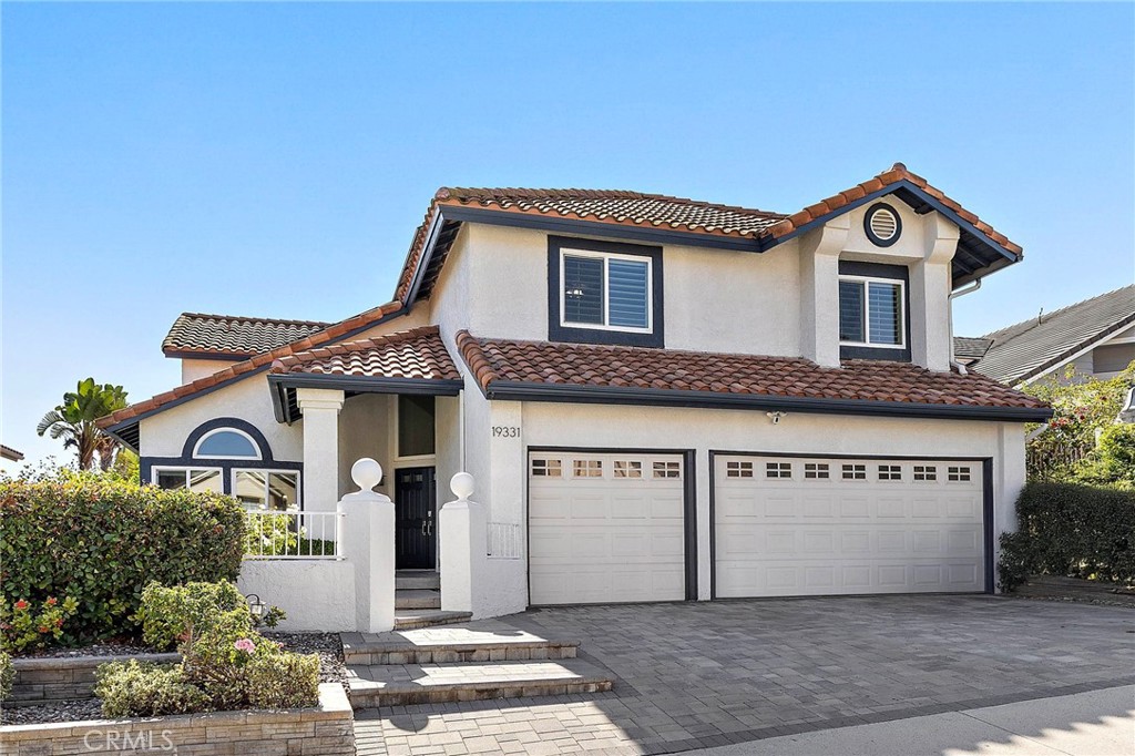 Oh what a lovely, grand home! - 19331 Sleeping Oak, Lake Forest CA 92679 - photo 1