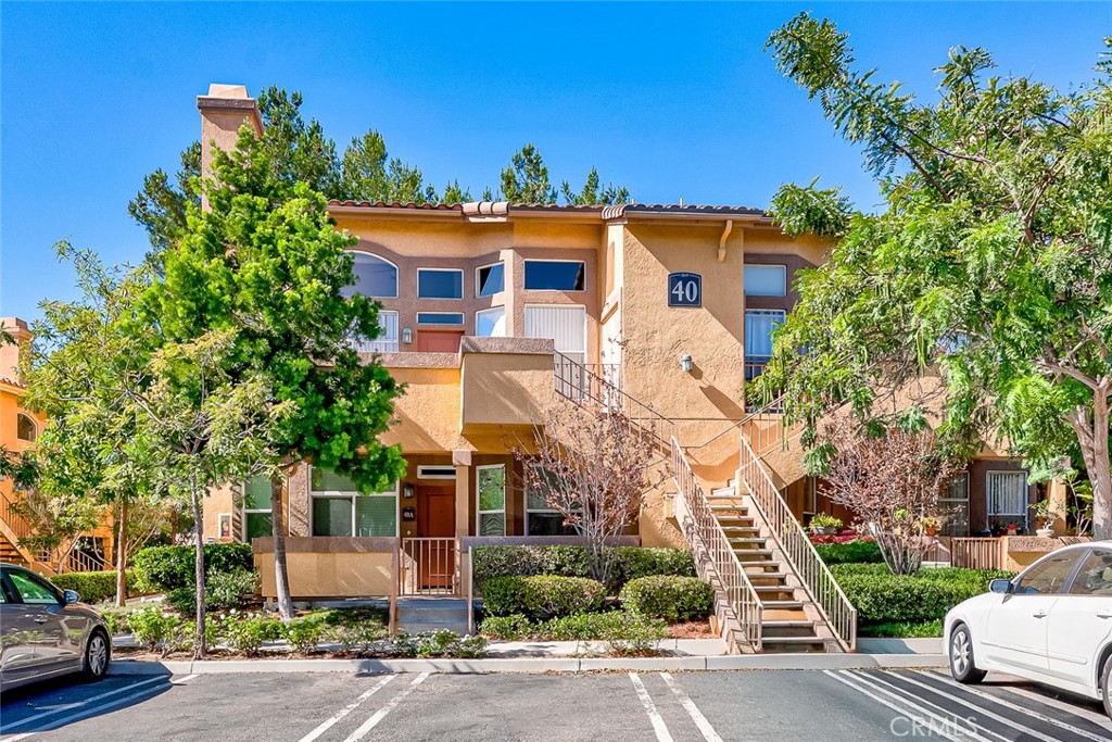 19431 Rue De Valore 40C, Lake Forest CA 92610 - photo 2