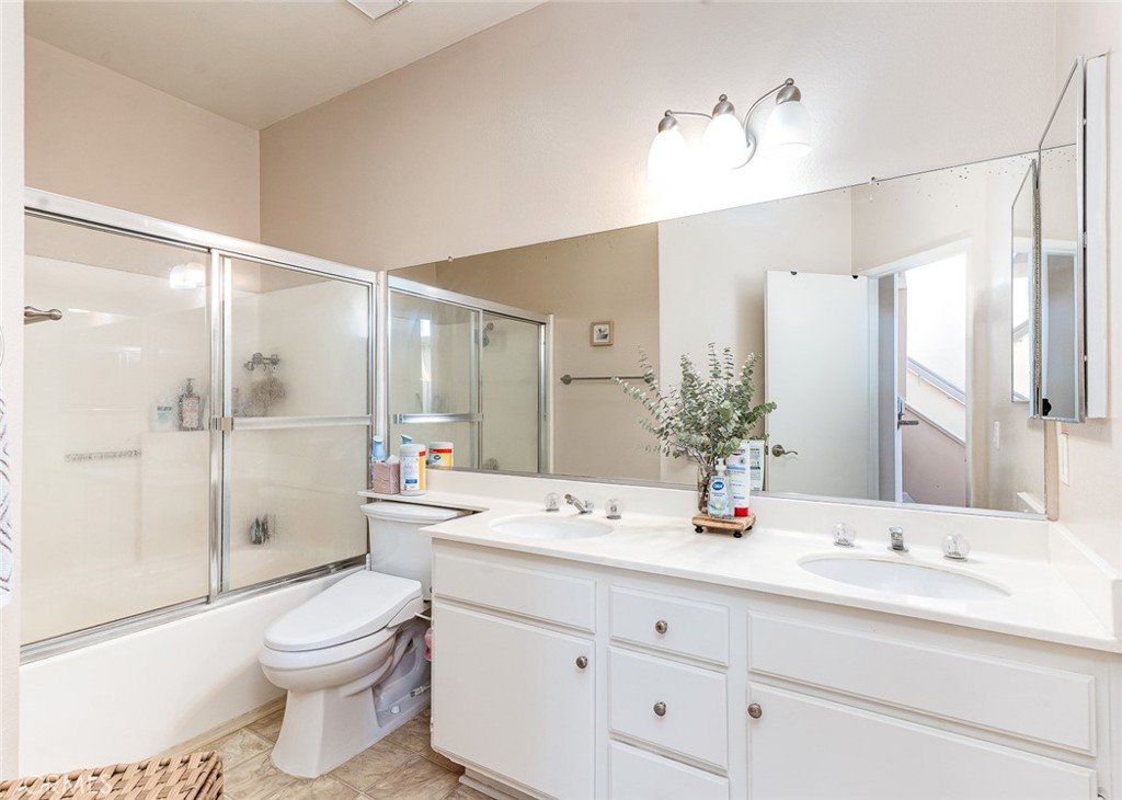 19431 Rue De Valore 40C, Lake Forest CA 92610 - photo 9