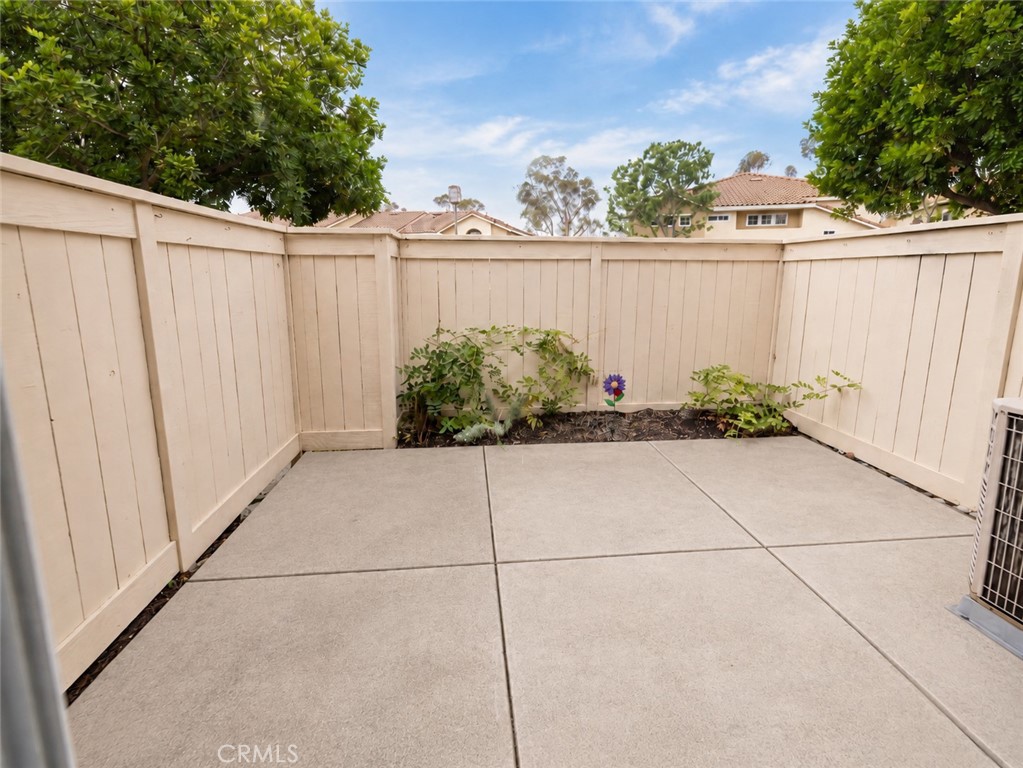 19611 Agria, Lake Forest CA 92679 - photo 10
