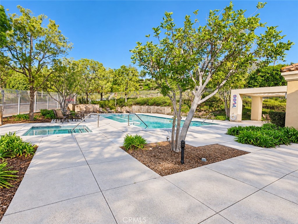 19611 Agria, Lake Forest CA 92679 - photo 17