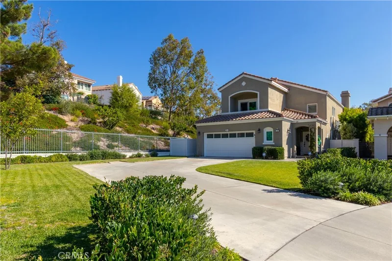 2 Alamitos, Lake Forest, CA 92610