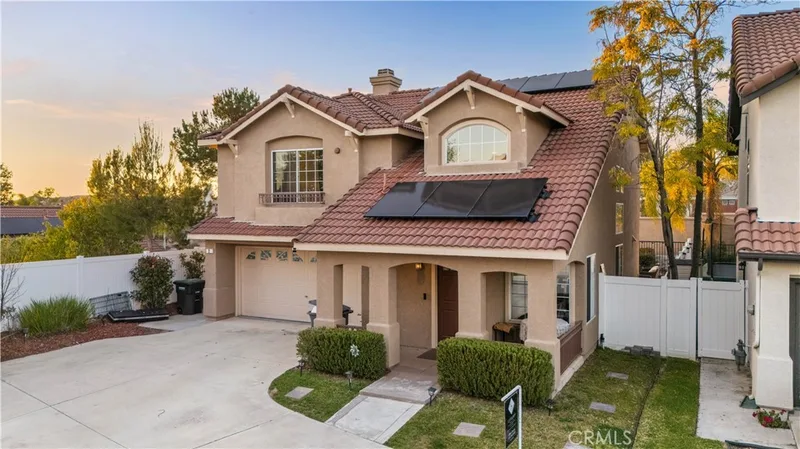 2 Cameron Circle, Lake Forest, CA 92610