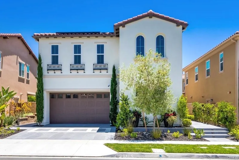 20 Heron, Lake Forest