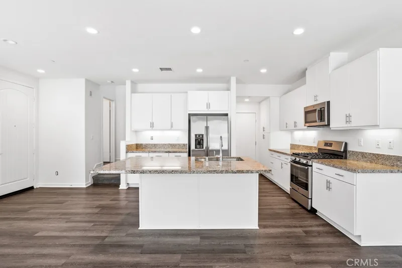 20 Savannah, Lake Forest, CA 92630