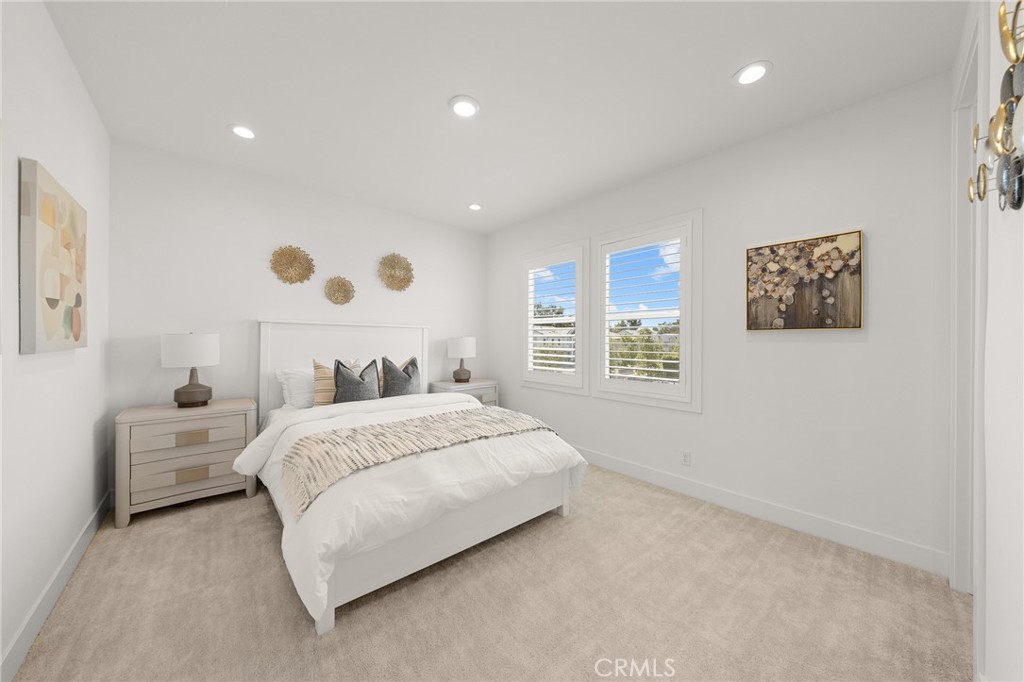 Secondary Bedroom - 200 Orange Grove, Lake Forest CA 92630 - photo 15