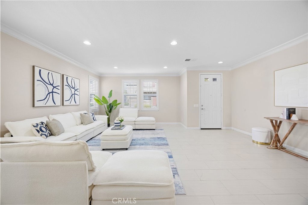 205 Summit, Lake Forest CA 92630 - photo 8