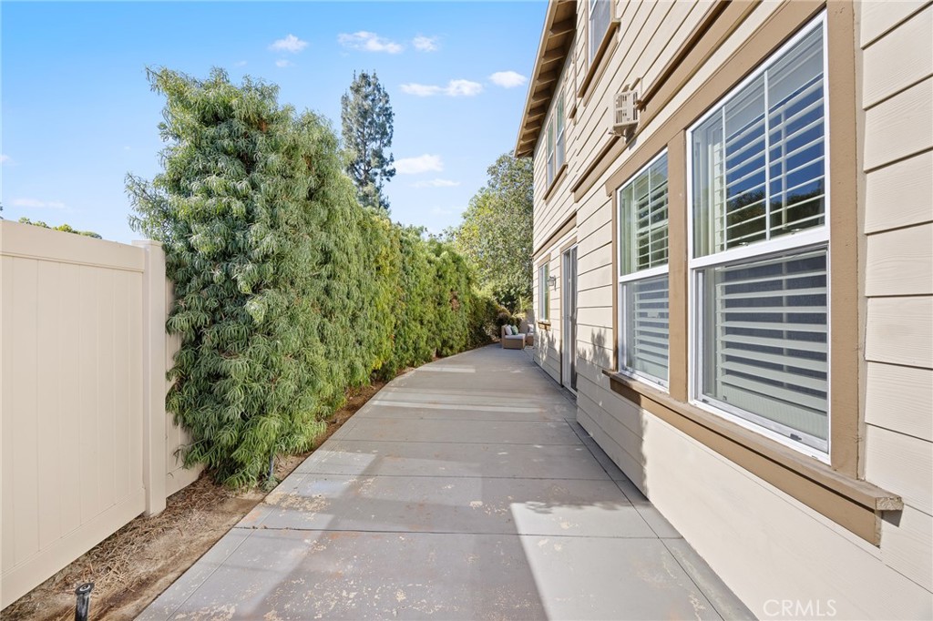 205 Summit, Lake Forest CA 92630 - photo 54