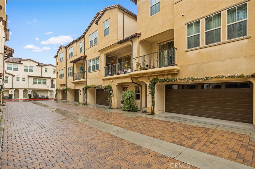 207 Winterbrook, Lake Forest CA 92610 - photo 5