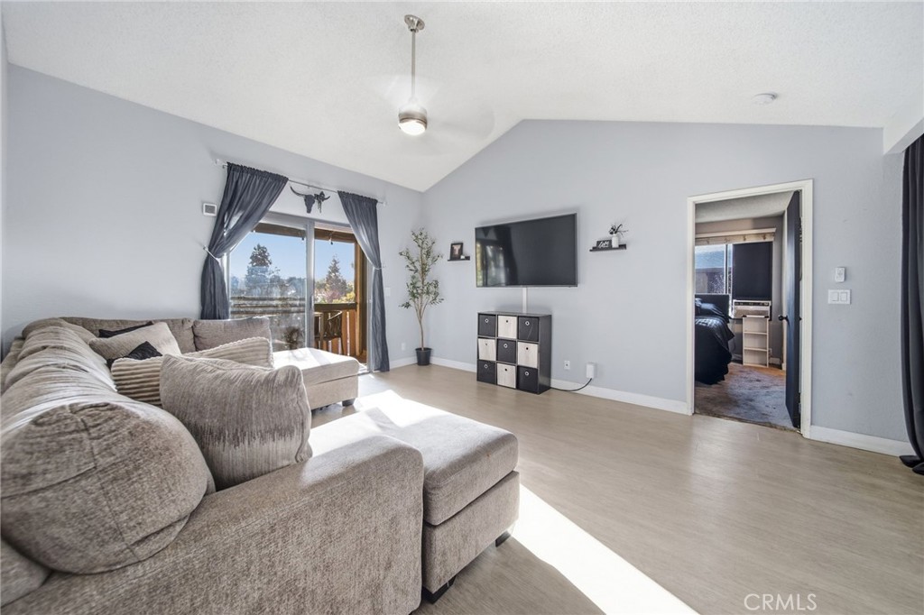 20702 El Toro, Lake Forest CA 92630 - photo 4