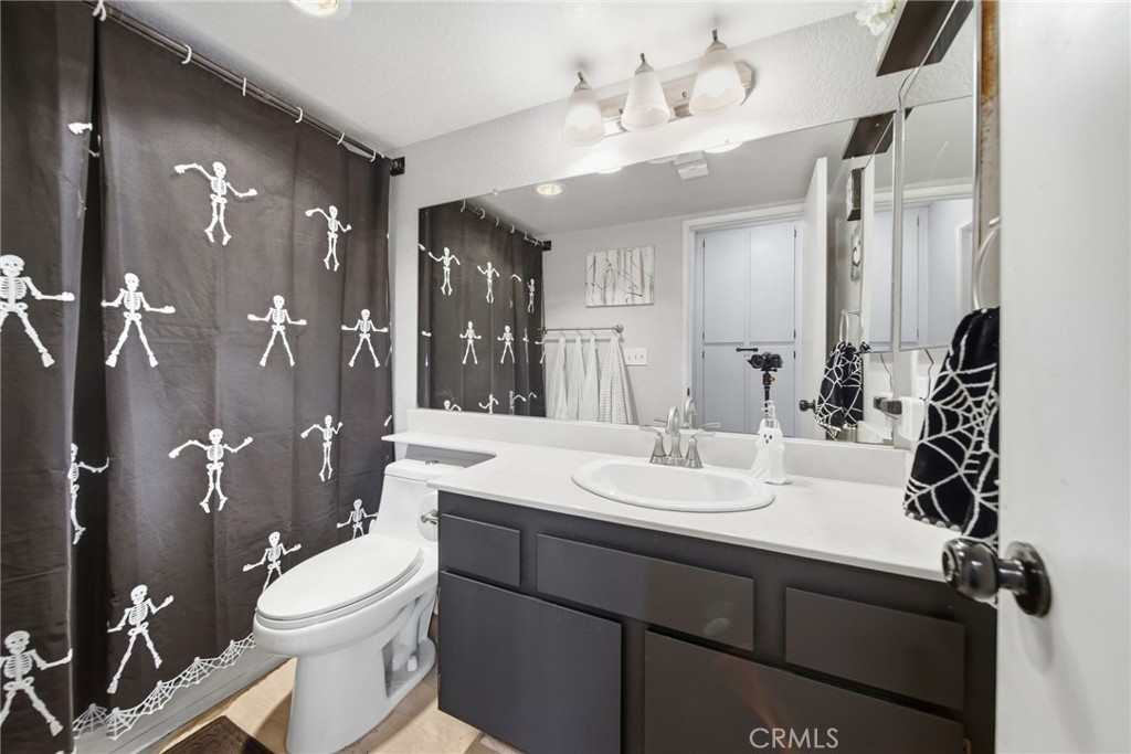 20702 El Toro, Lake Forest CA 92630 - photo 21