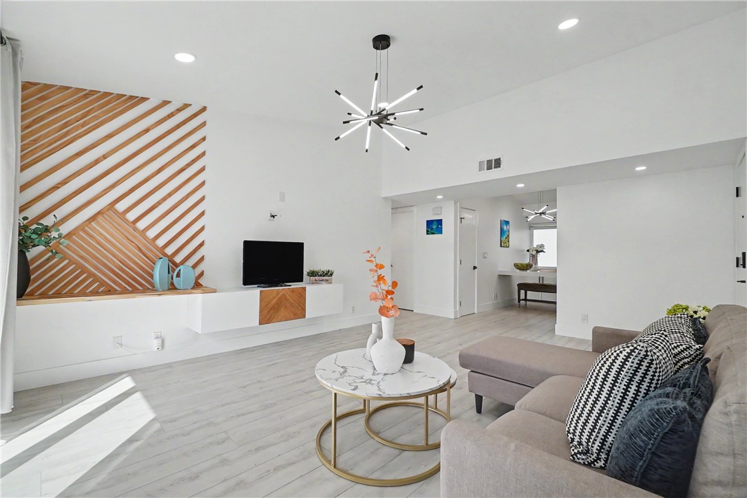 20897 Serrano Creek, Lake Forest CA 92630 - photo 1