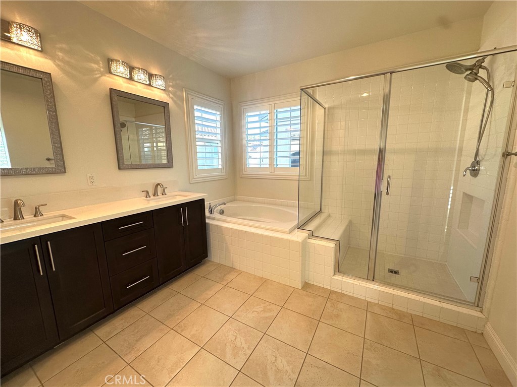 Primary Bath - 21 Castellana, Lake Forest CA 92630 - photo 14
