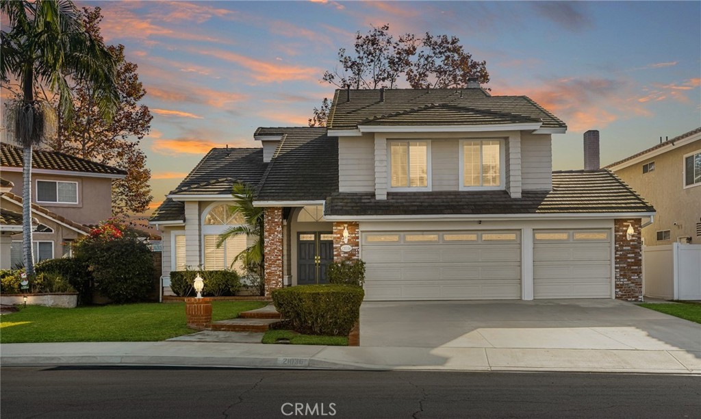 Upscale residence located in the desirable Normandale Heights neighborhood - 21036 Kensington, Lake Forest CA 92630 - photo 1
