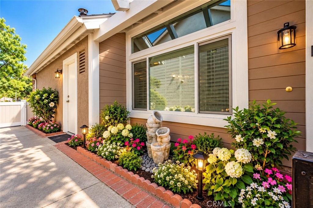 21056 Champlain, Lake Forest CA 92630 - photo 5