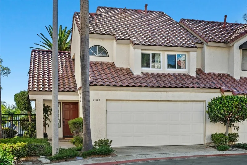 21121 Calle De Paseo, Lake Forest