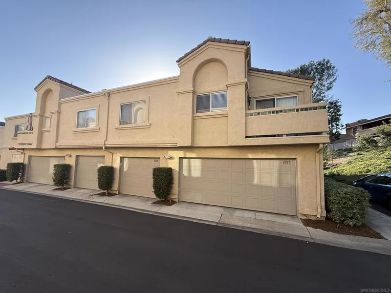 21125 Gladiolos Way, Lake Forest, CA 92630