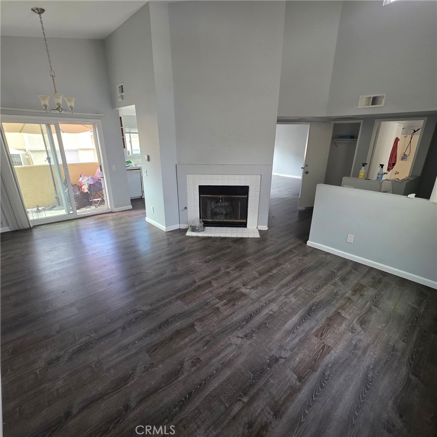 21128 Gladiolos, Lake Forest CA 92630 - photo 3