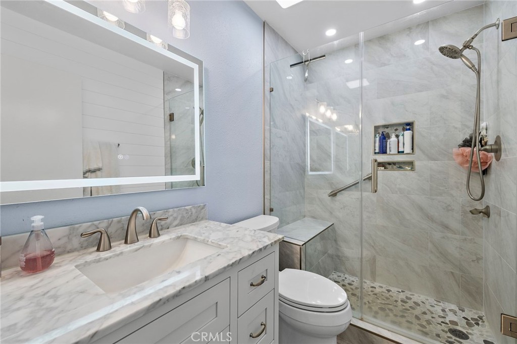 21155 Larchmont, Lake Forest CA 92630 - photo 22