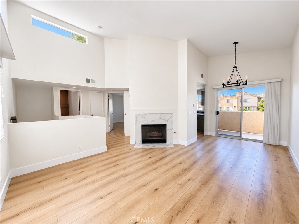 21156 Gladiolos, Lake Forest CA 92630 - photo 8