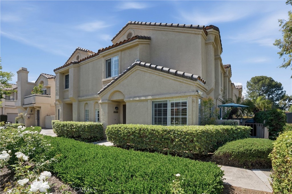 Privacy! Corner End Unit - 21201 Jasmines Way, Lake Forest CA 92630 - photo 1