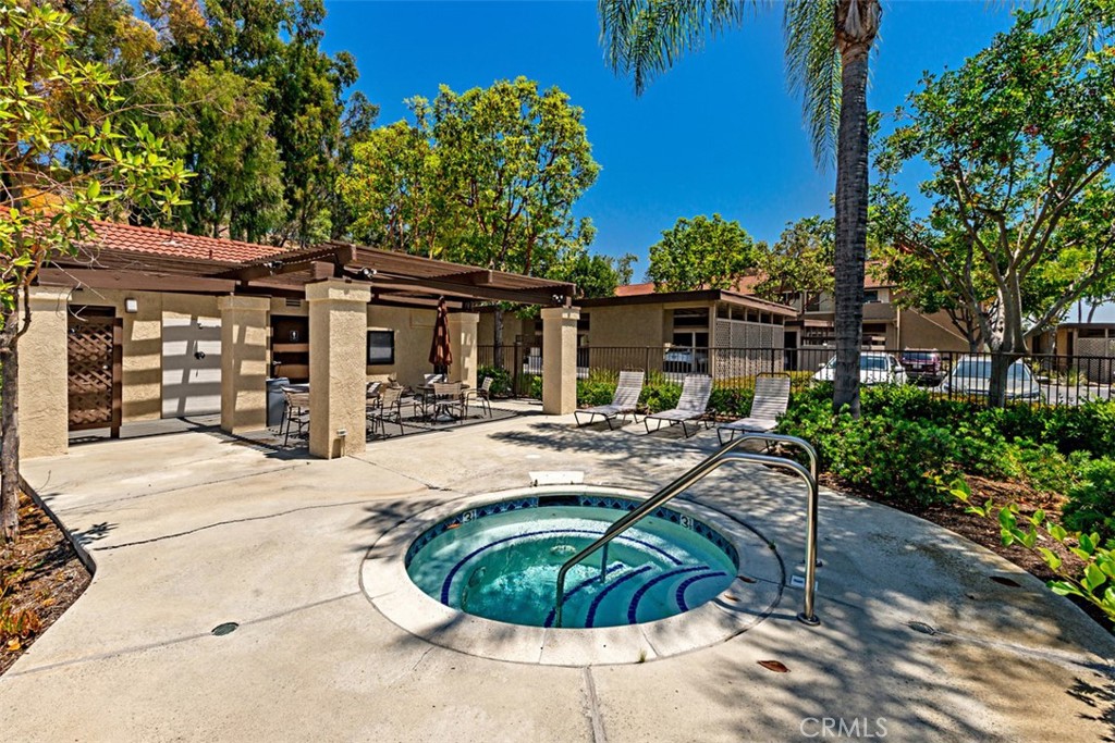 Spa area. - 21227 Camelia 18, Lake Forest CA 92630 - photo 18