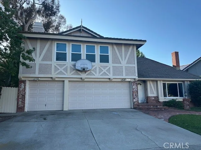 21261 Calle Sendero, Lake Forest, CA 92630
