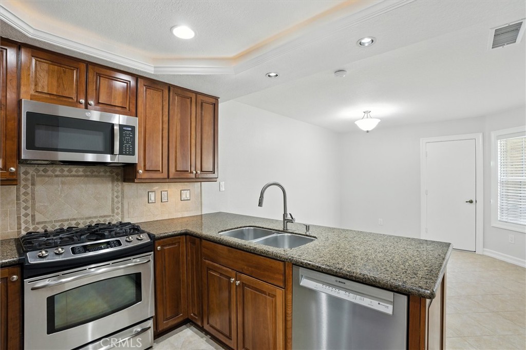 21434 Cypresswood, Lake Forest CA 92630 - photo 10