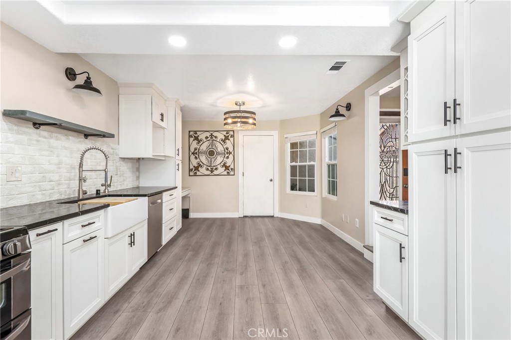 21466 Cypresswood, Lake Forest CA 92630 - photo 17