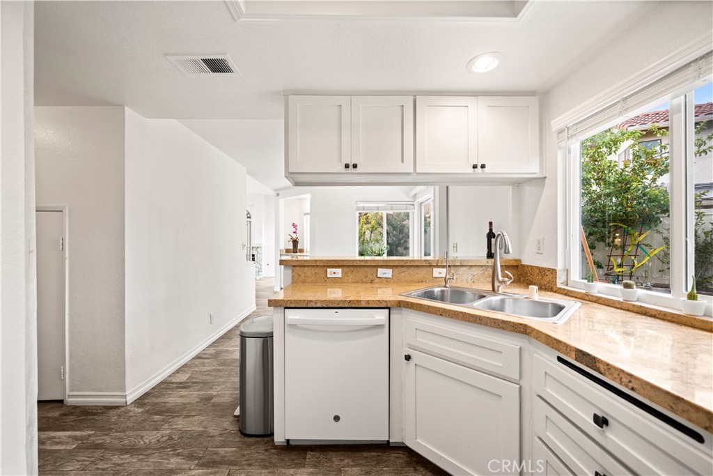 21522 Kenmare, Lake Forest CA 92630 - photo 14