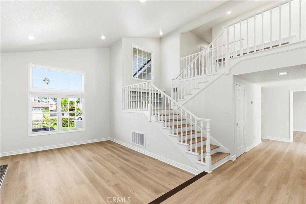 21642 Montbury Drive, Lake Forest CA 92630 - photo 3