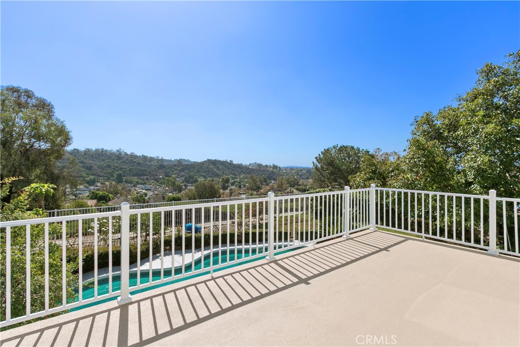 21642 Montbury Drive, Lake Forest CA 92630 - photo 17