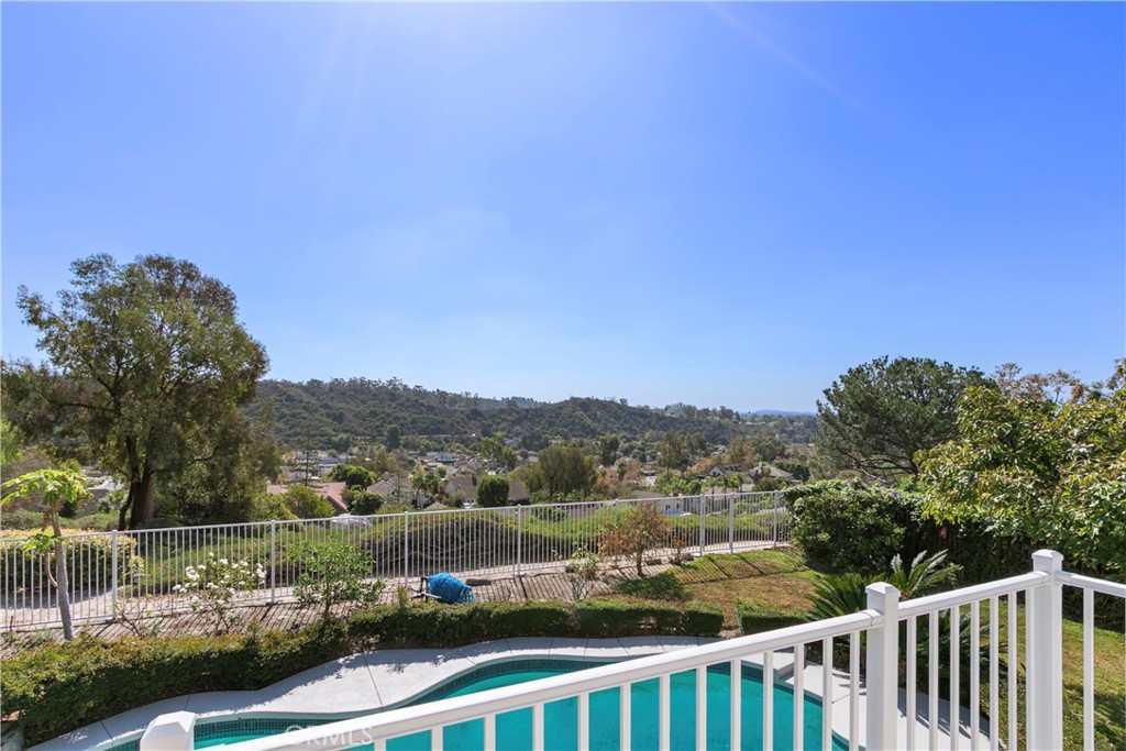 21642 Montbury Drive, Lake Forest CA 92630 - photo 23