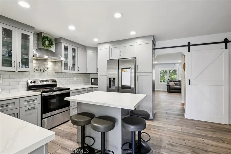 21711 Lake Vista Drive, Lake Forest, CA 92630
