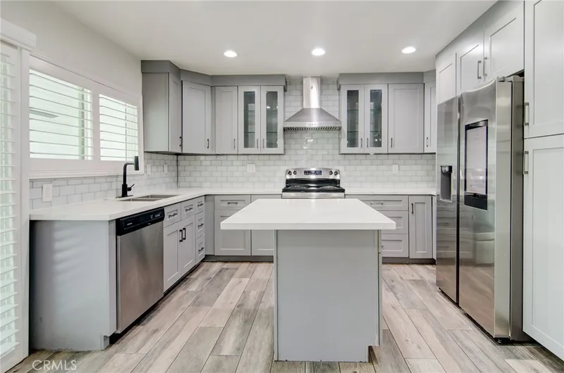 21711 Lake Vista Drive, Lake Forest, CA 92630