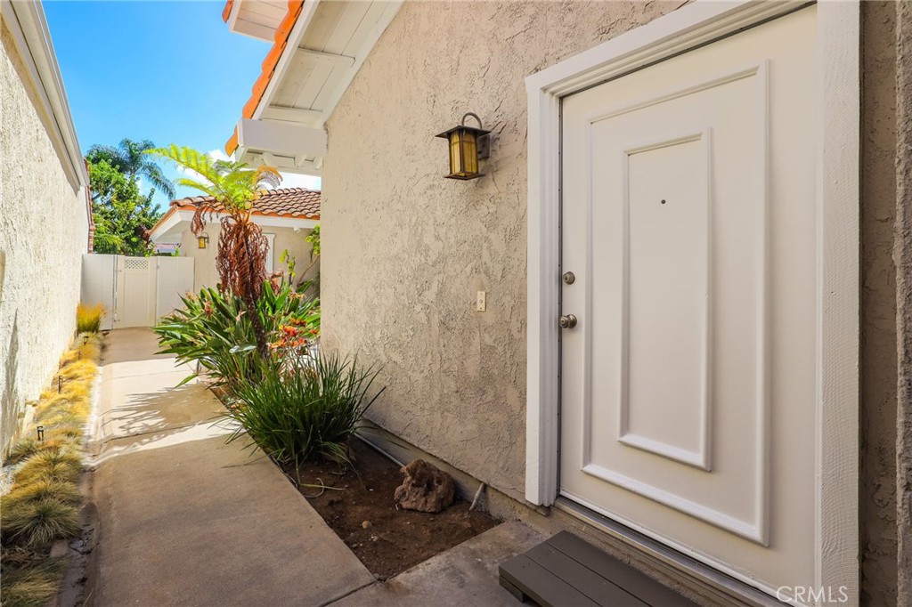 21821 Michigan Lane, Lake Forest CA 92630 - photo 14