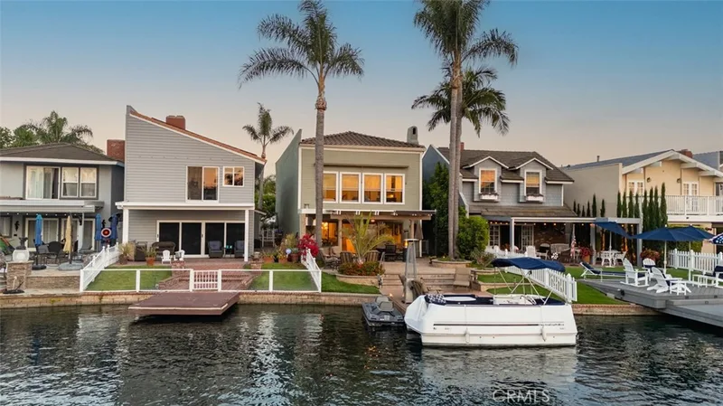 21891 Winnebago Lane, Lake Forest, CA 92630