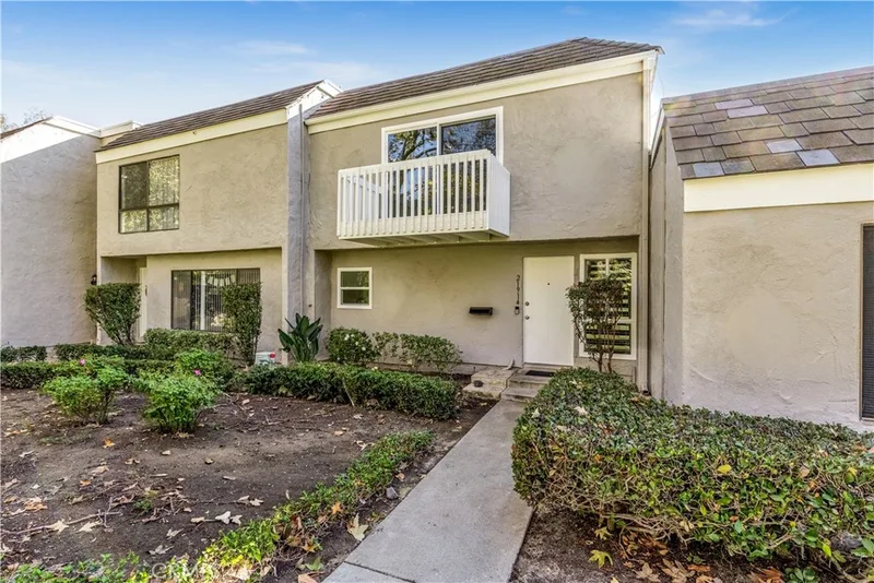 21914 Lakeland, Lake Forest, CA 92630