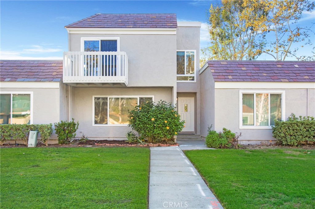 Welcome to Lakeside Park - 21975 Lakeland, Lake Forest CA 92630 - photo 1